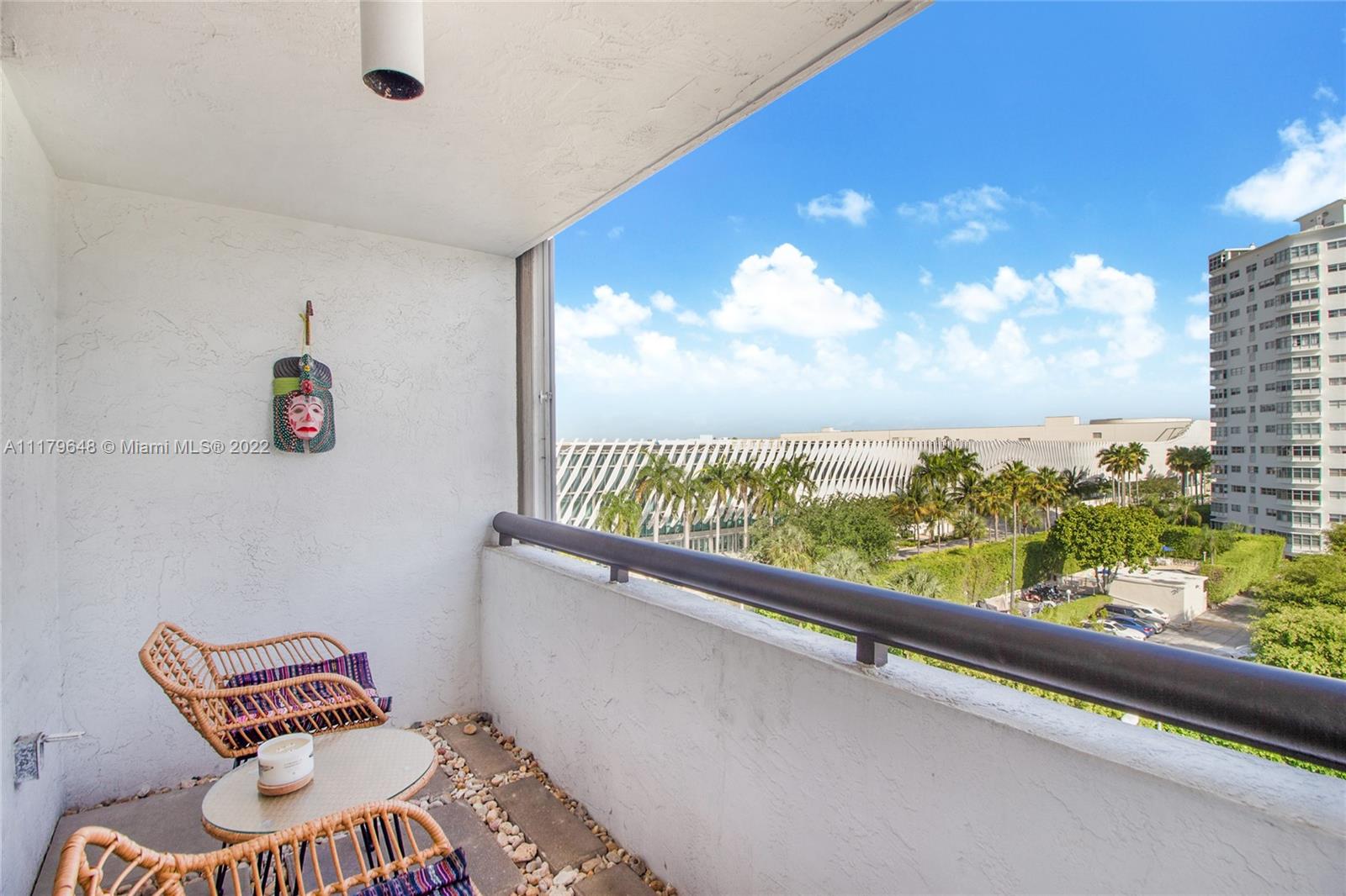 1775 Washington Ave Unit: 6C