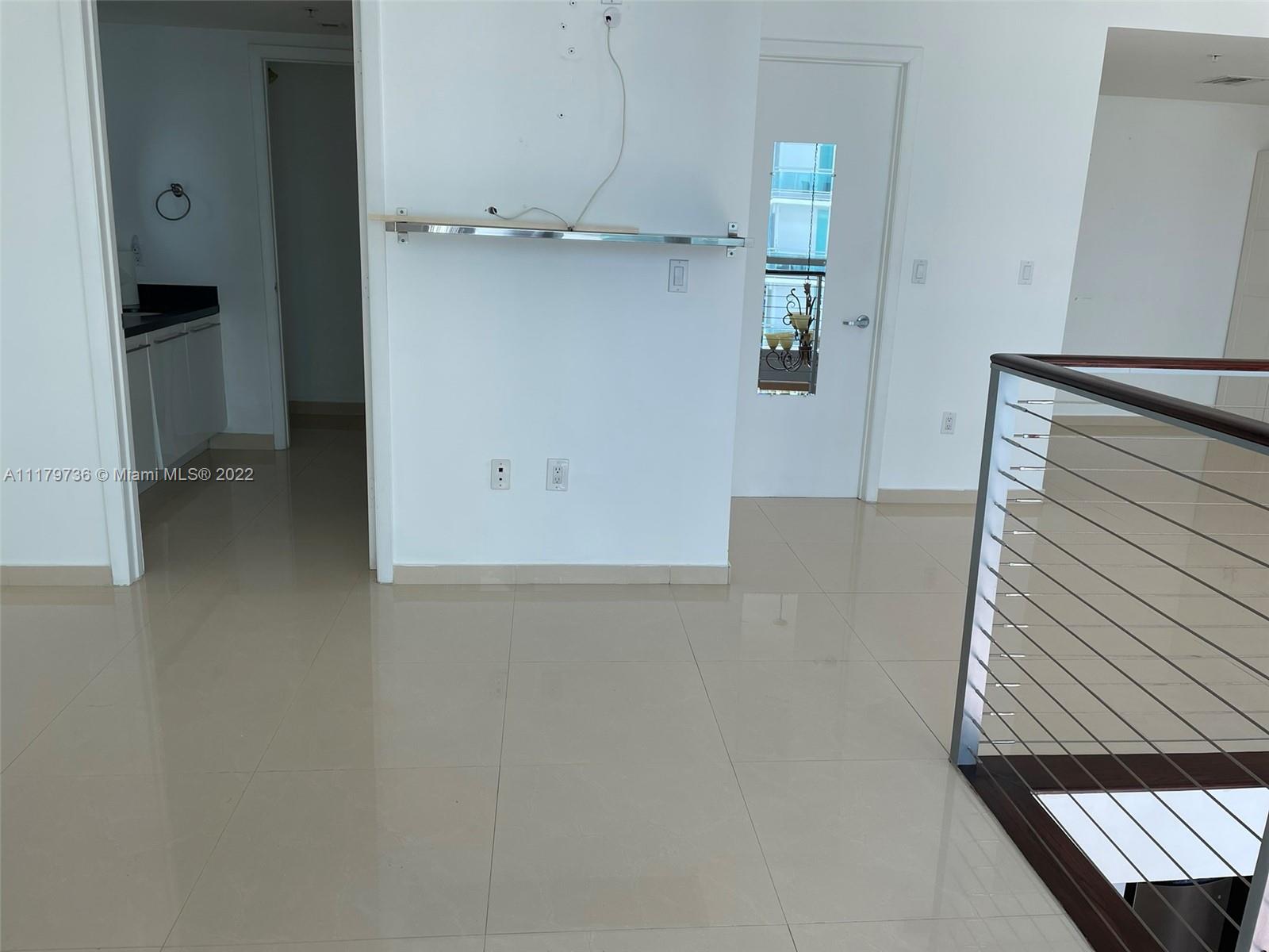 90 SW 3rd St Unit: TH505