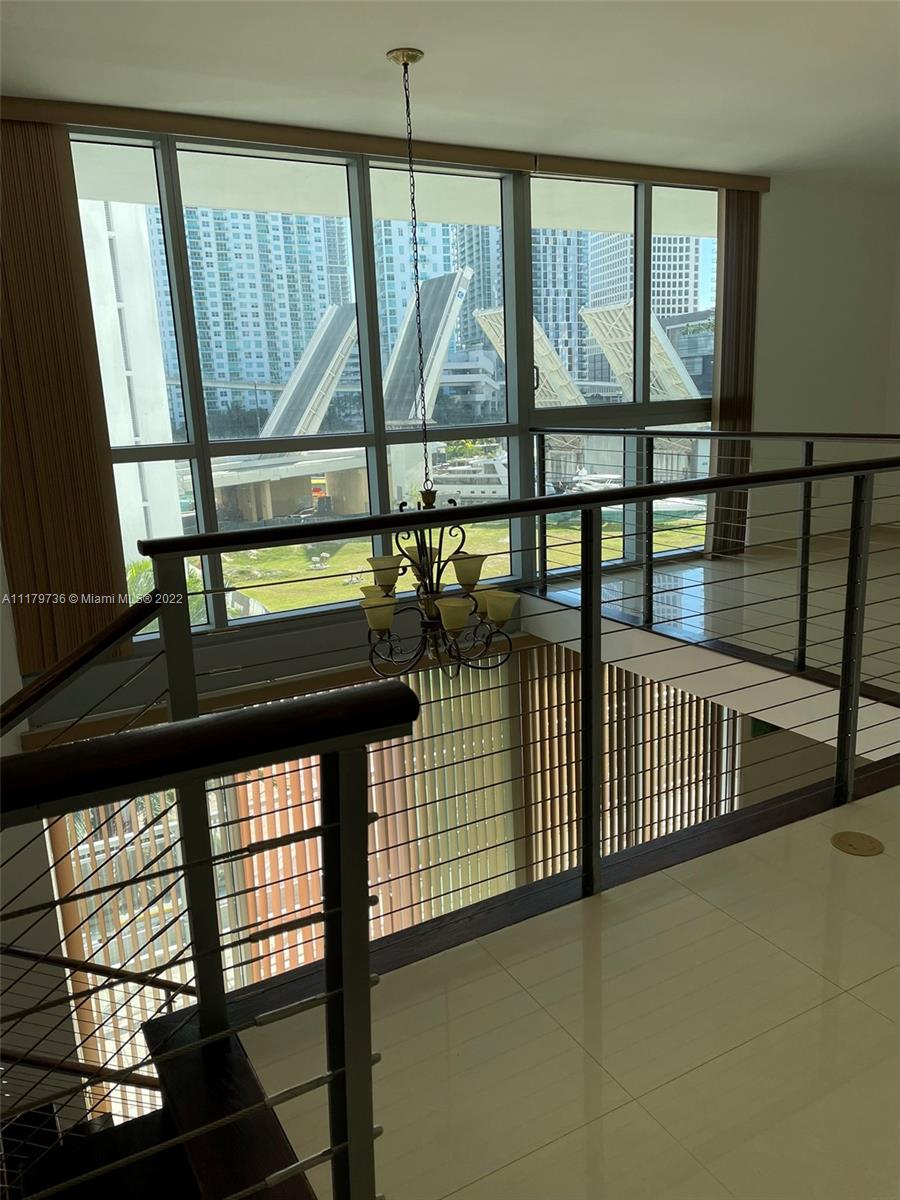 90 SW 3rd St Unit: TH505