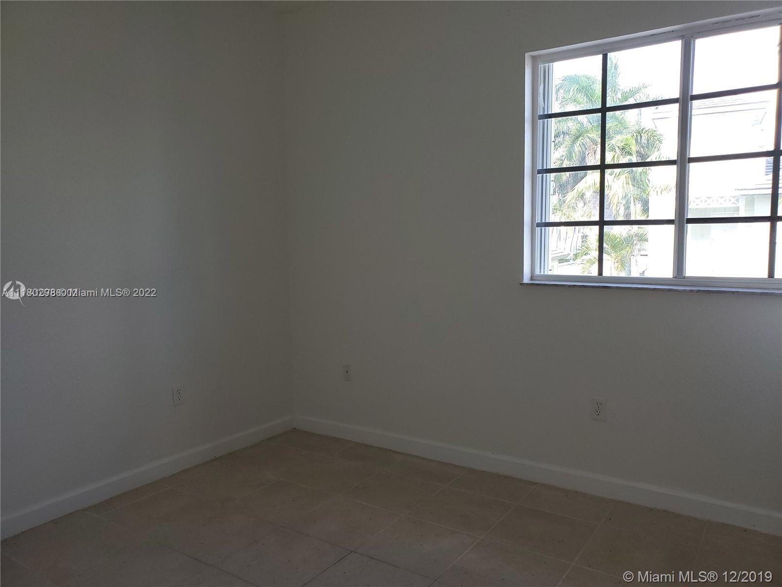 2720 NE 3rd Dr Unit: 203
