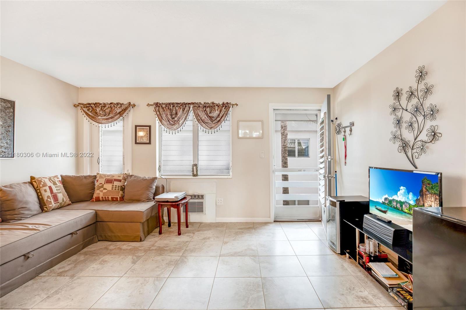 15610 NE 6th Ave Unit: 31C