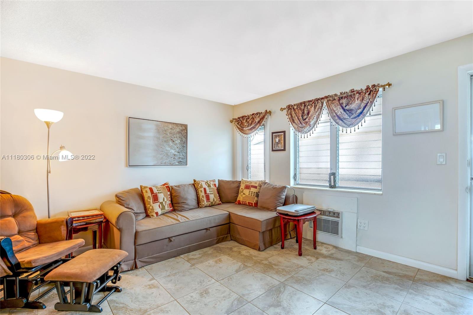 15610 NE 6th Ave Unit: 31C