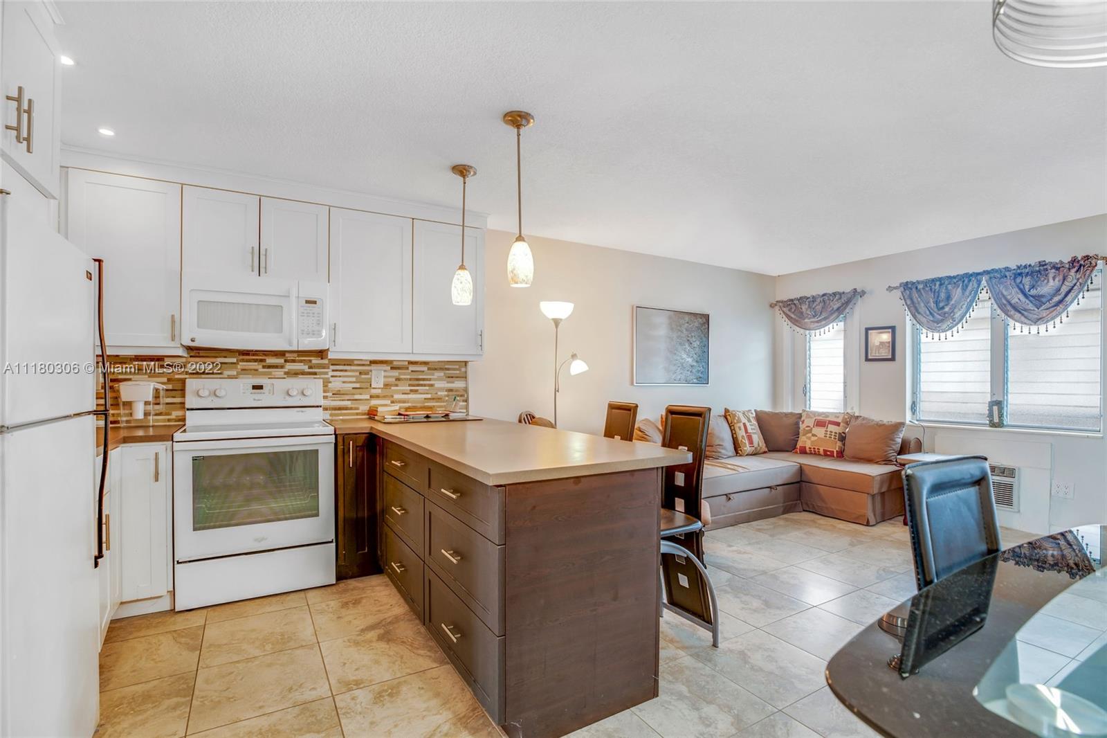15610 NE 6th Ave Unit: 31C