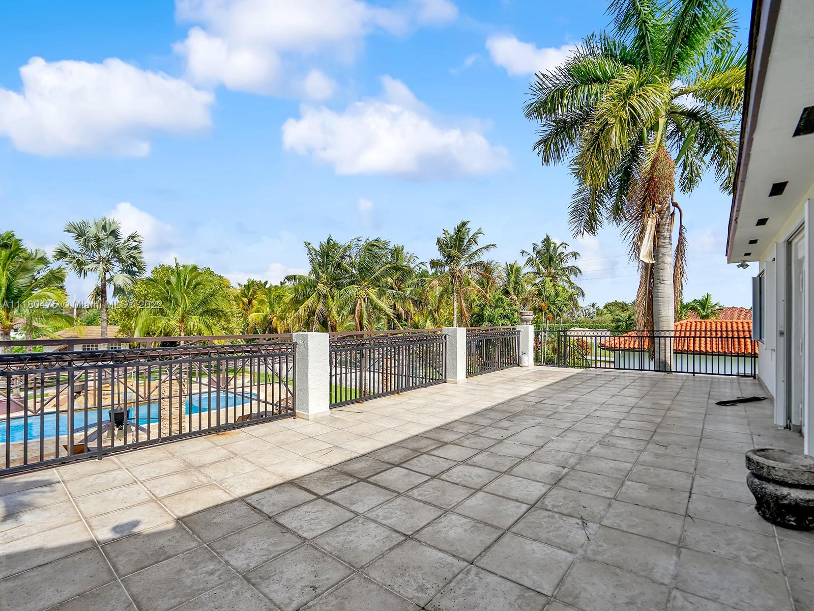 150 NW 123rd Ave