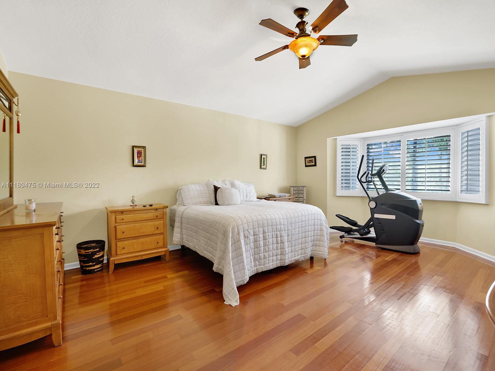 150 NW 123rd Ave