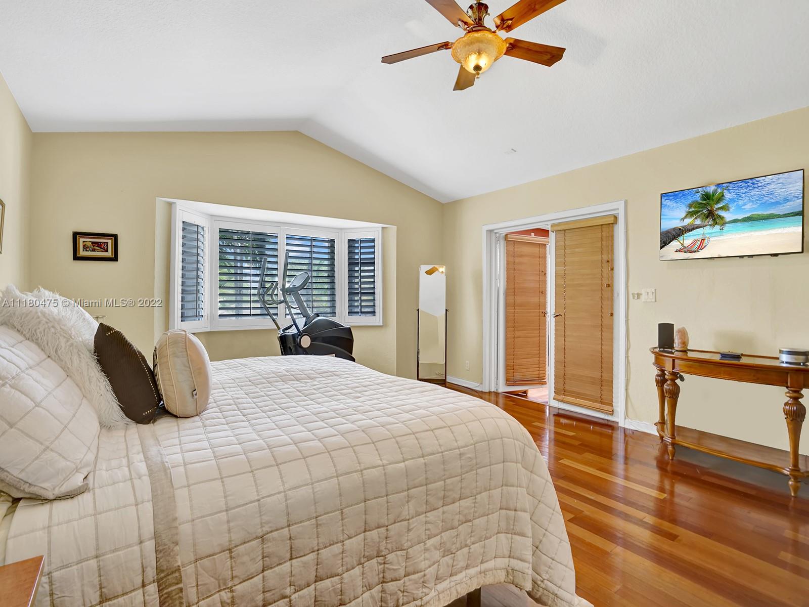 150 NW 123rd Ave