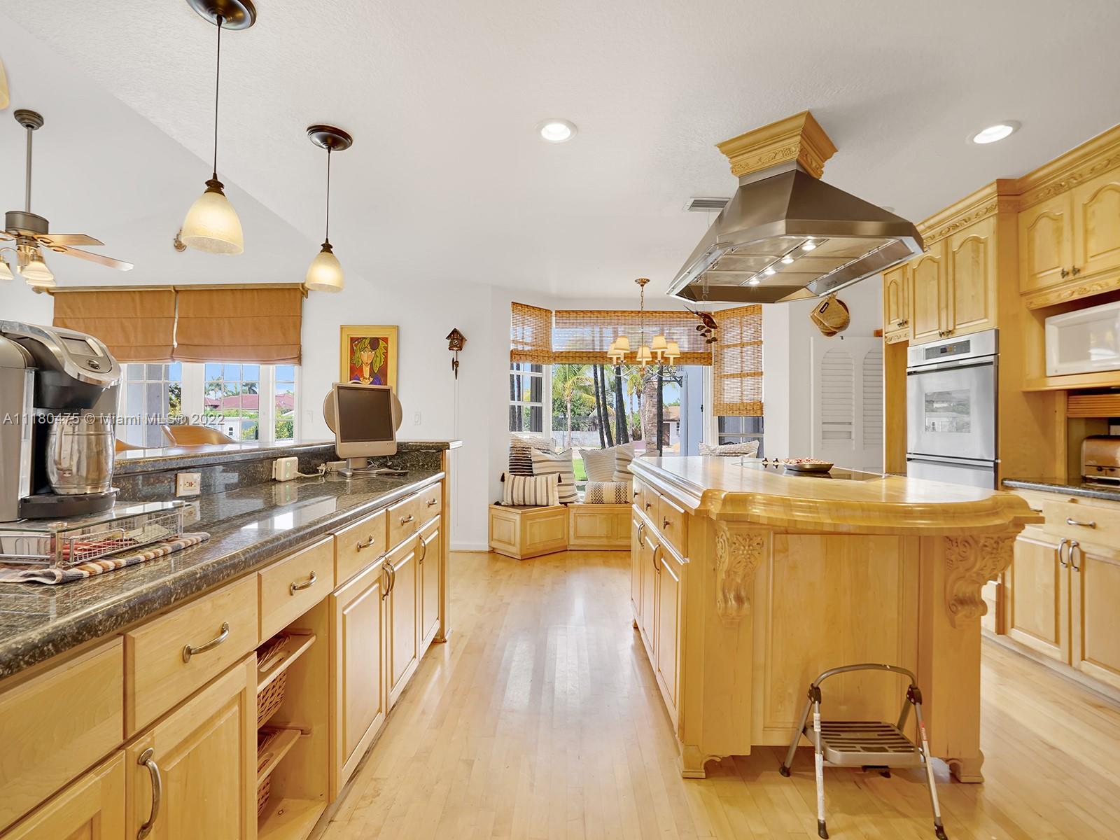 150 NW 123rd Ave
