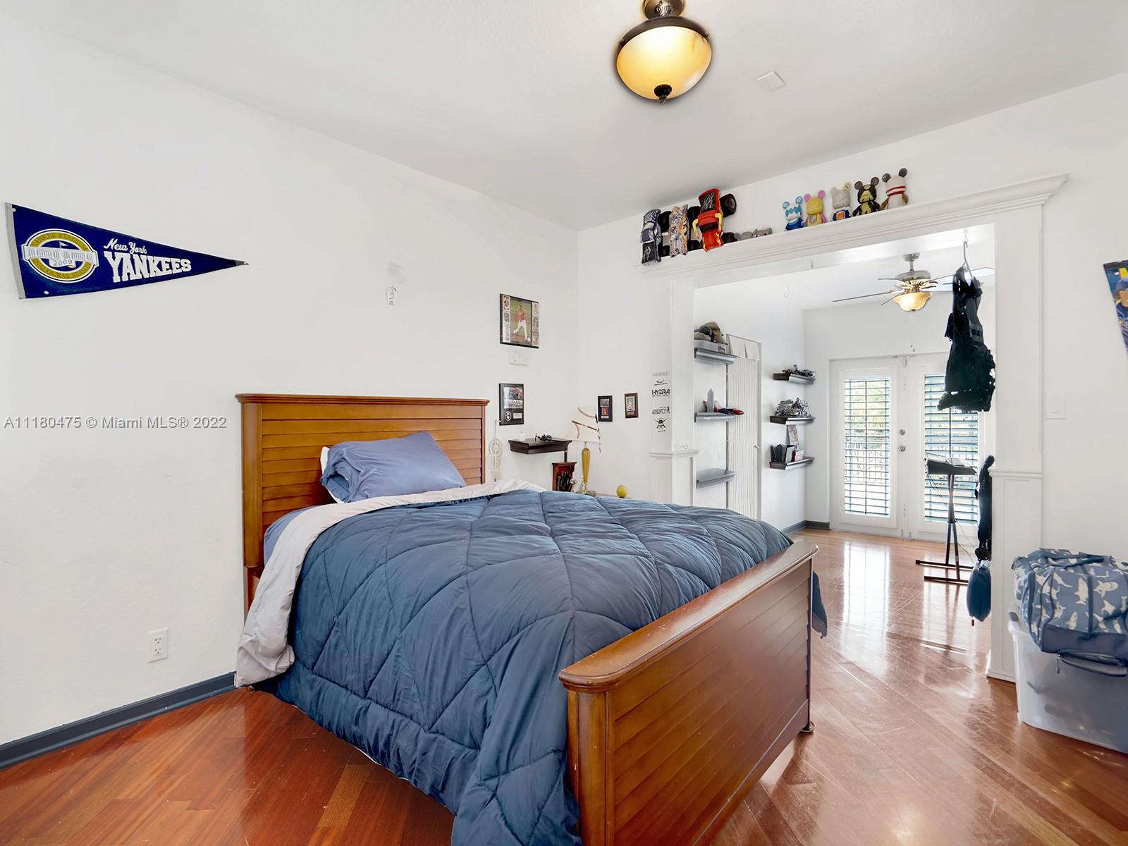 150 NW 123rd Ave