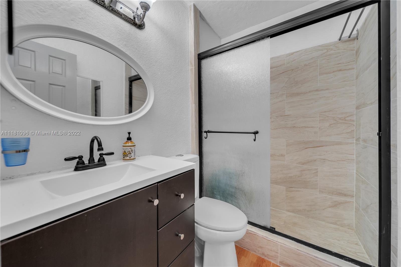 211 SW 60th Ave