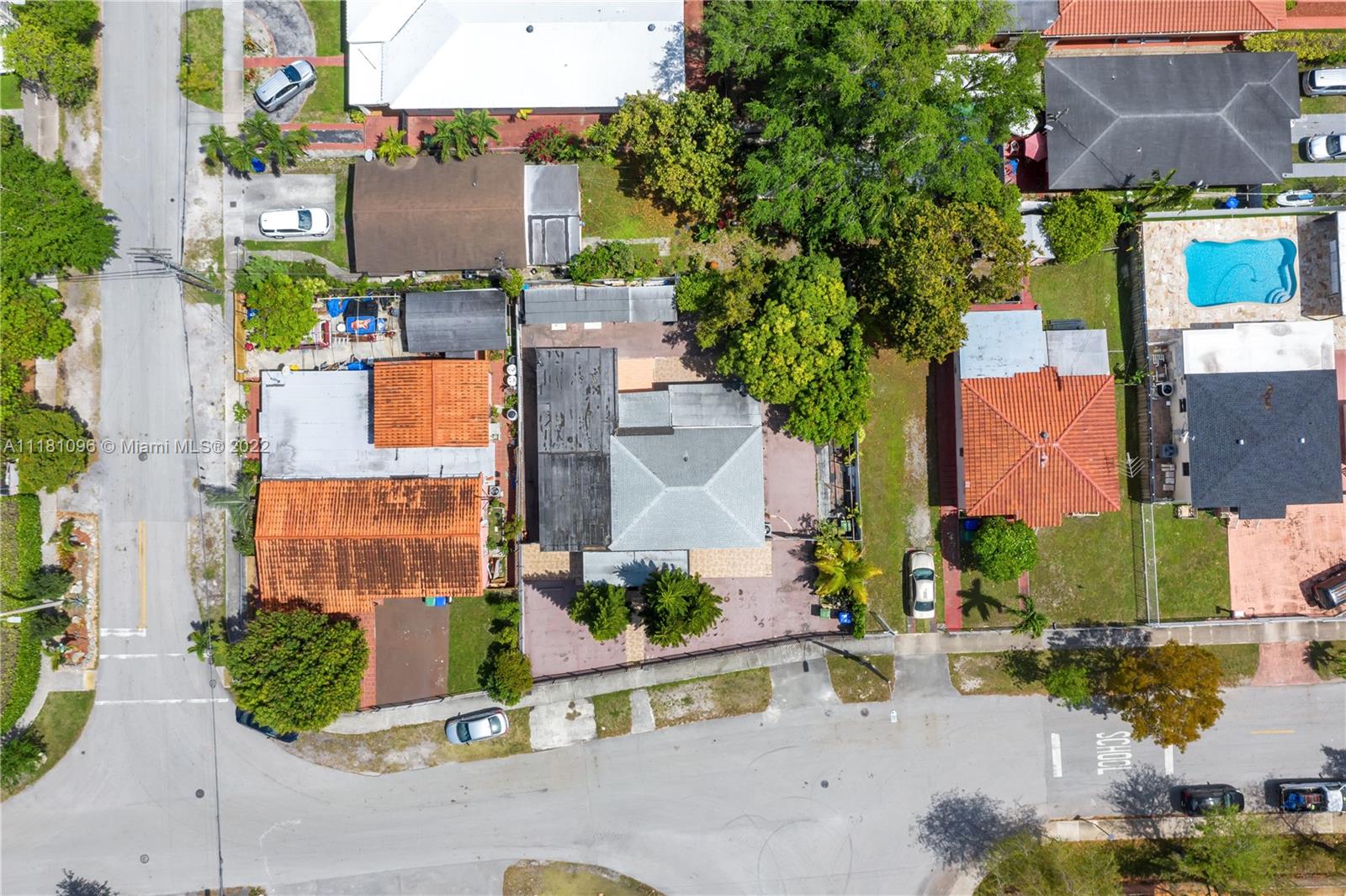 211 SW 60th Ave