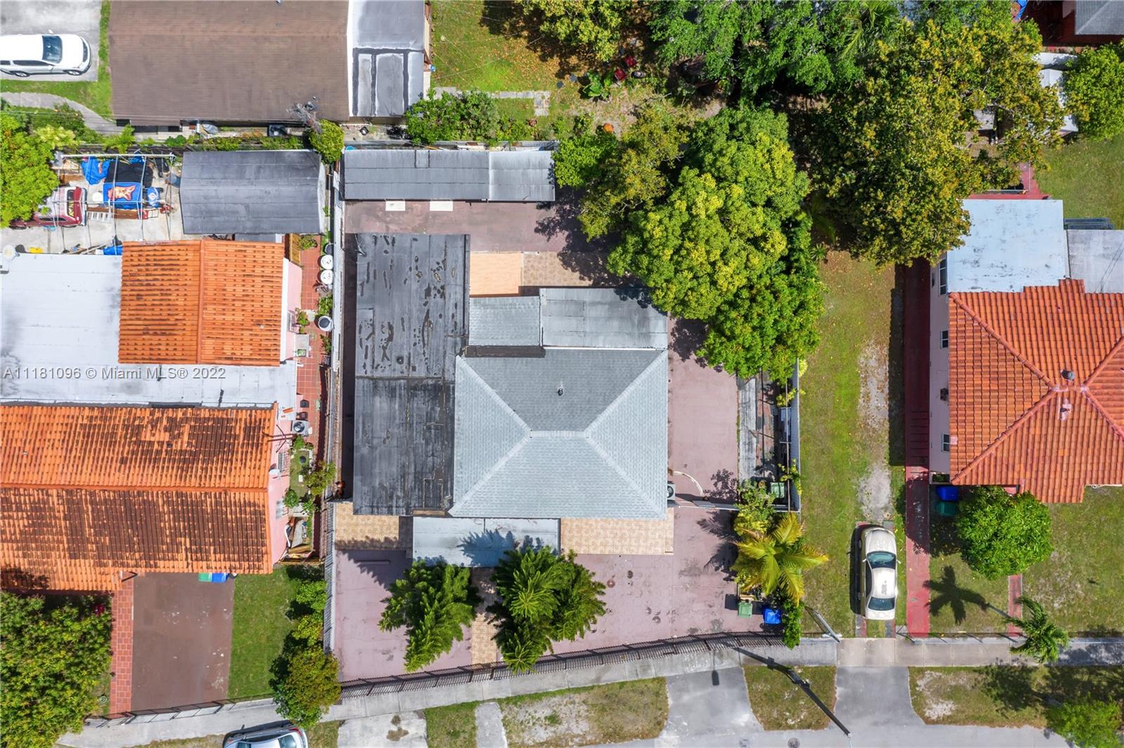 211 SW 60th Ave