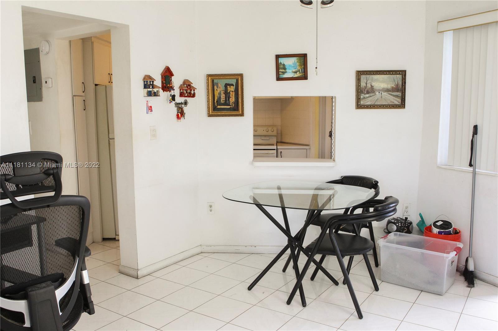18720 NE 18th Ave Unit: 215