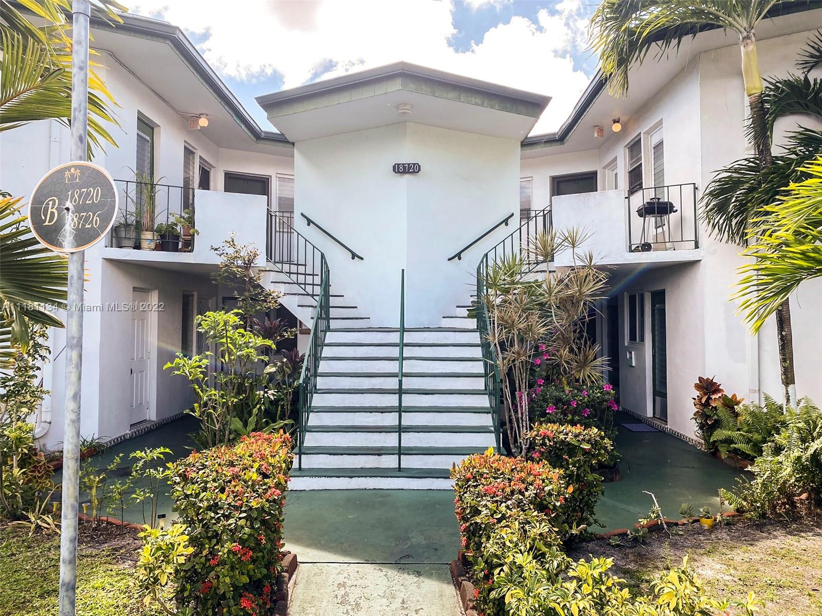 18720 NE 18th Ave Unit: 215