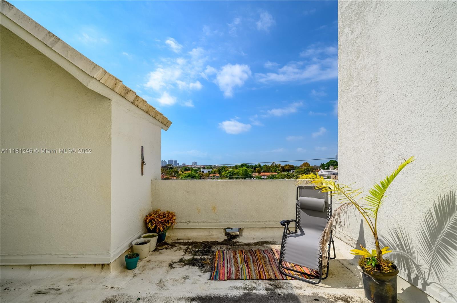 3180 SW 22nd Ter Unit: TLL3