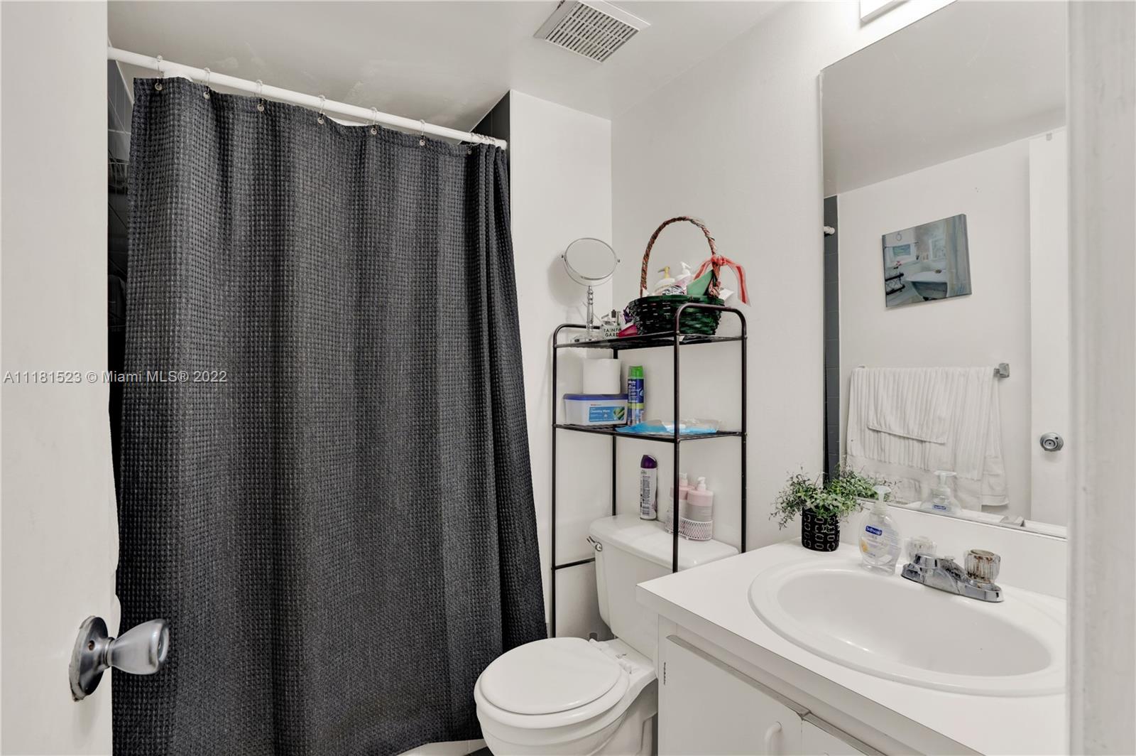 510 NW 86th Pl Unit: 12-208