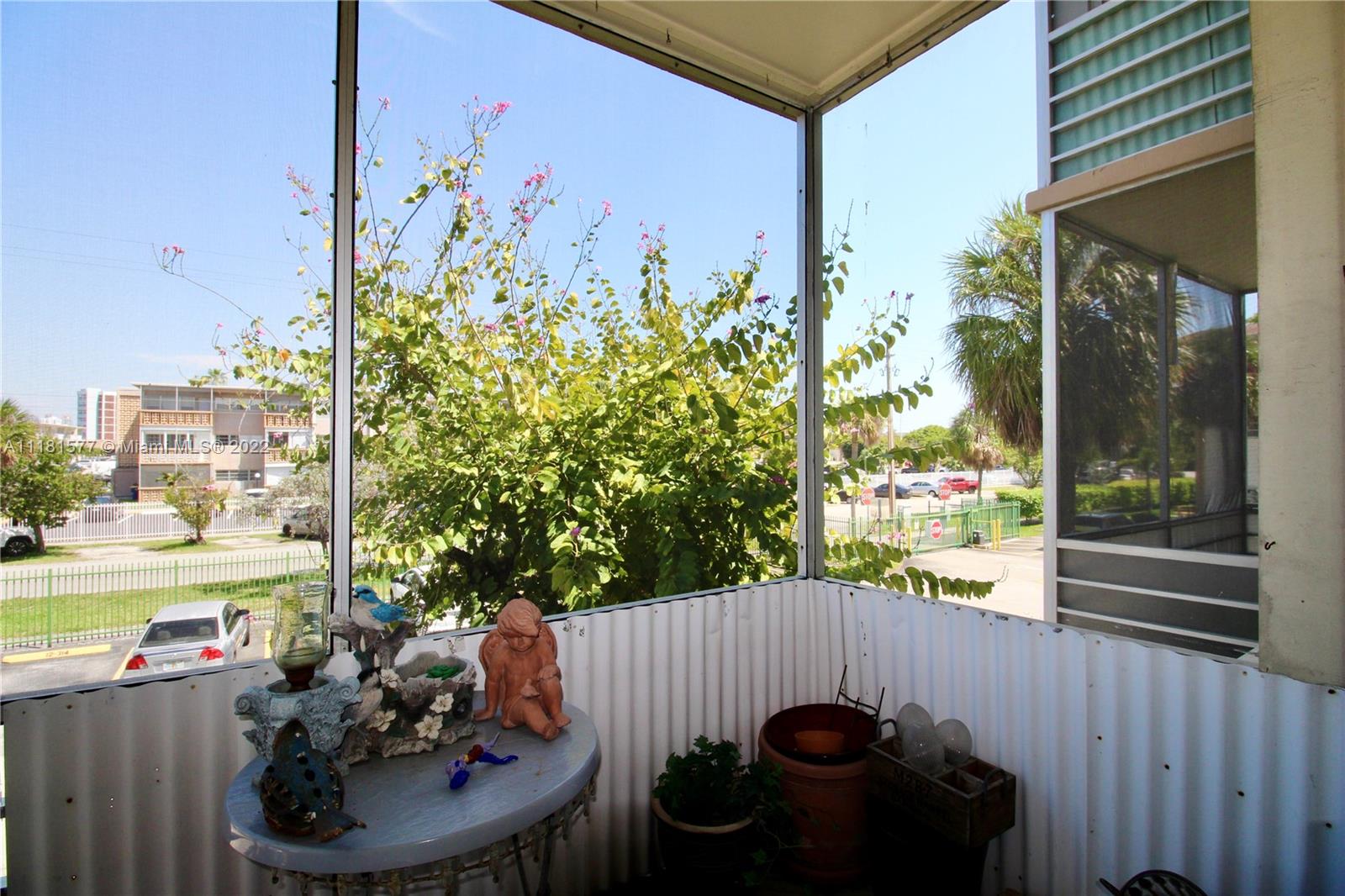 16790 NE 14th Ave Unit: 202