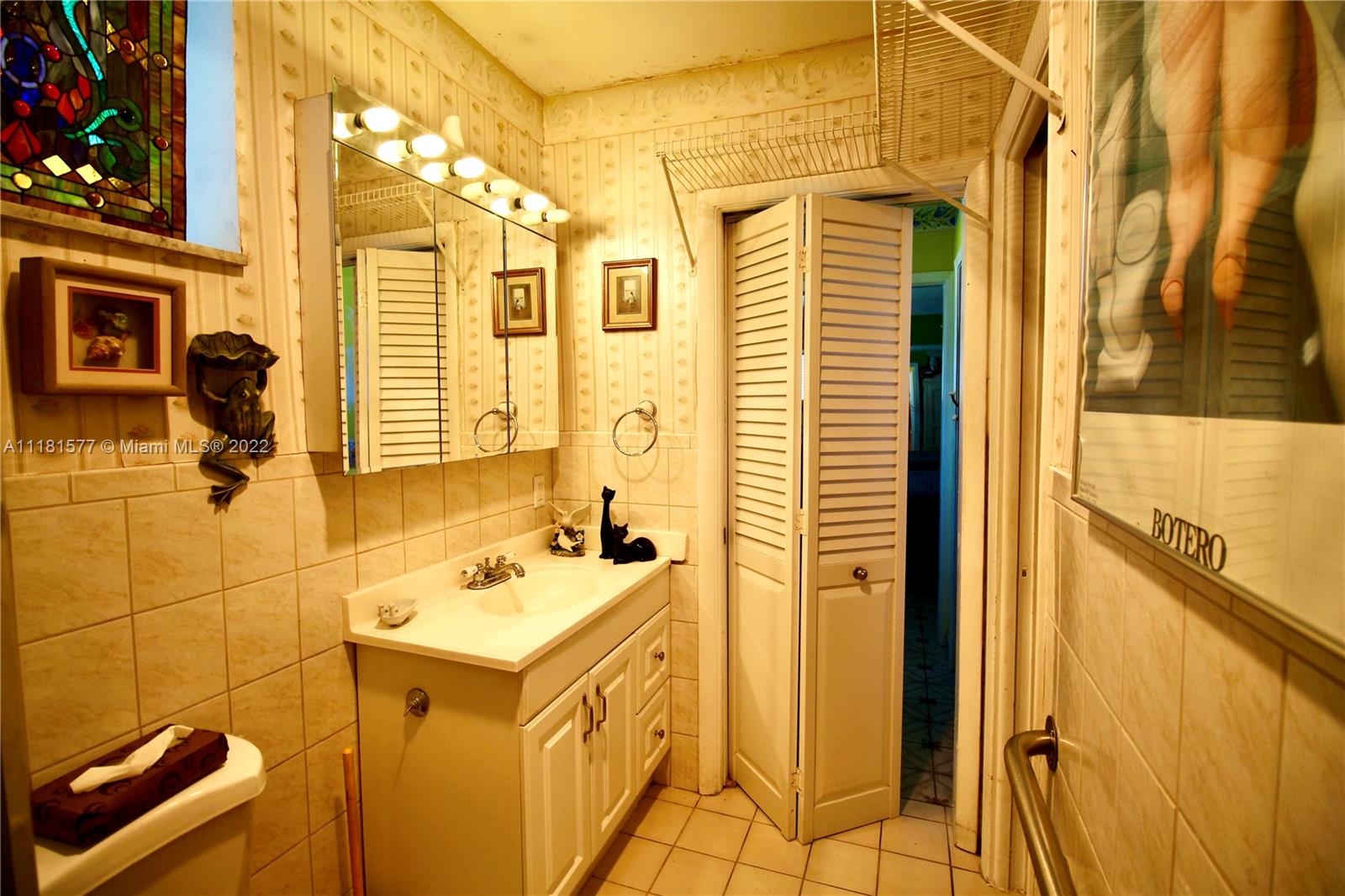 16790 NE 14th Ave Unit: 202
