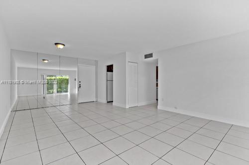 8335 SW 72nd Ave Unit: 112D