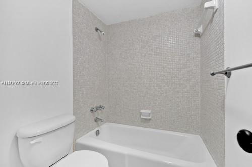 8335 SW 72nd Ave Unit: 112D