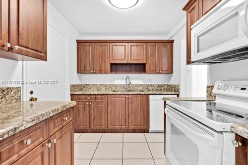 8335 SW 72nd Ave Unit: 112D