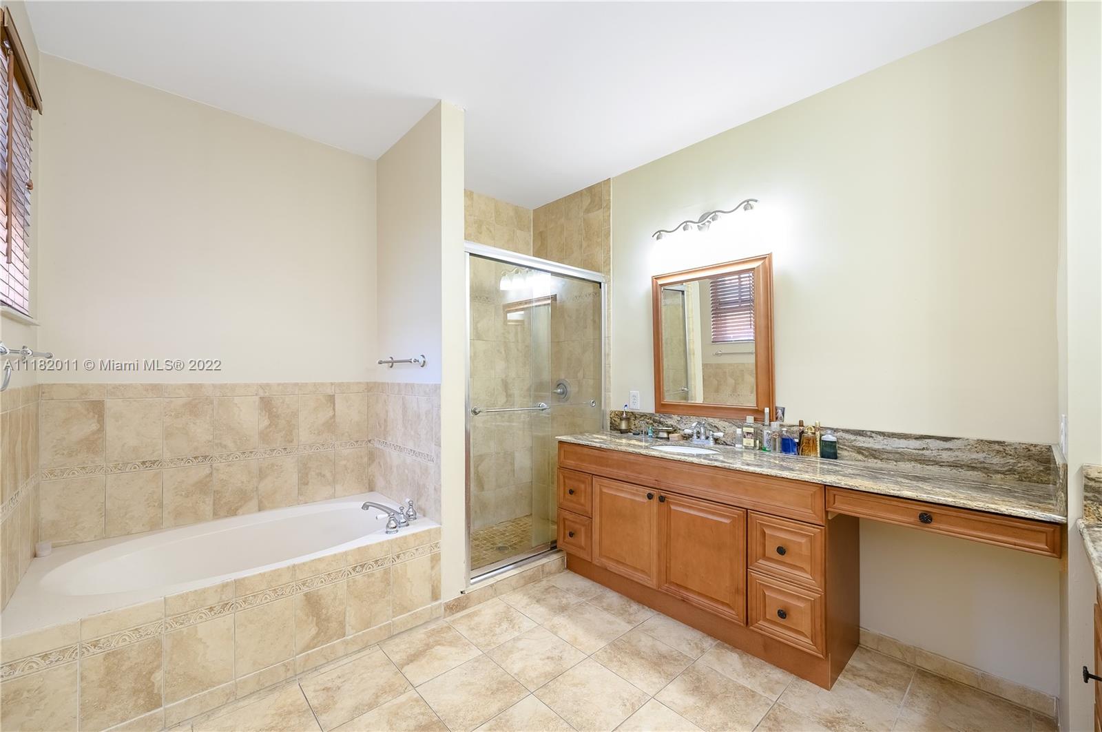 8348 NW 143rd Ter