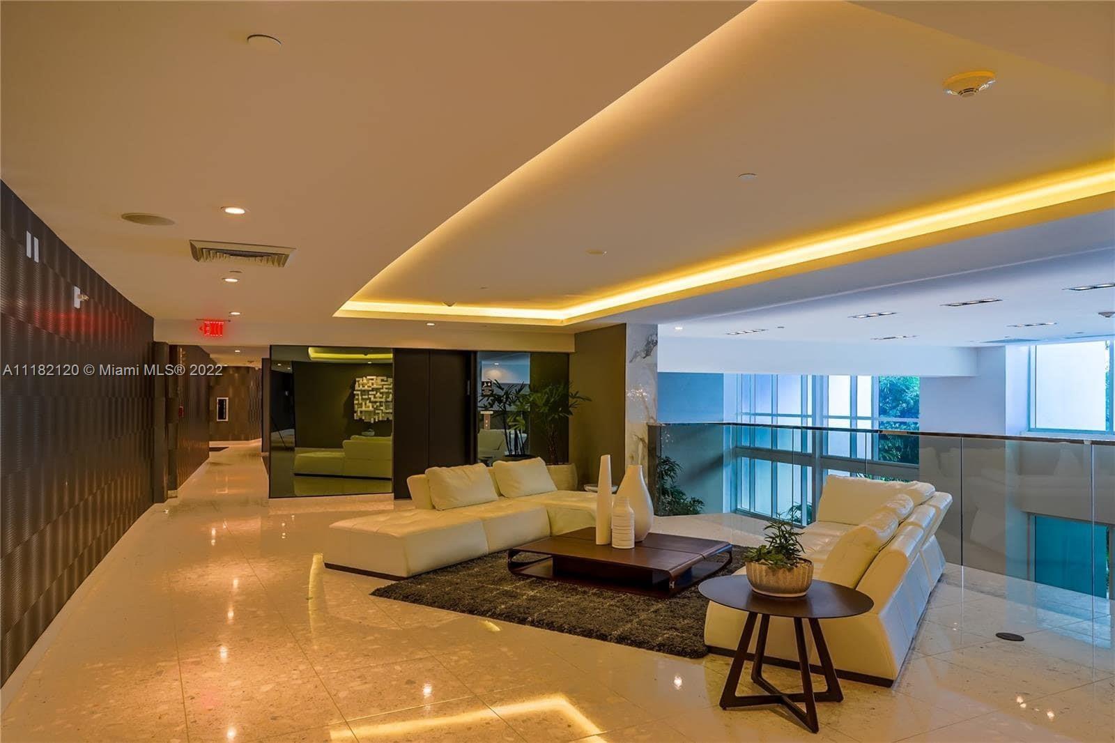 2020 N Bayshore Dr Unit: 3508