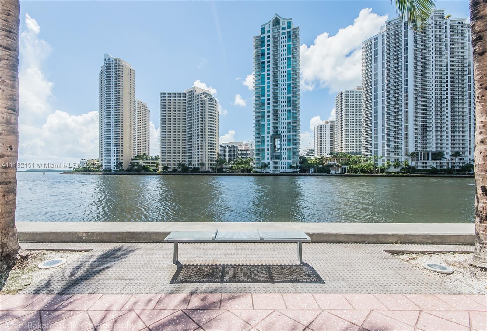 325 S Biscayne Blvd Unit: 4224