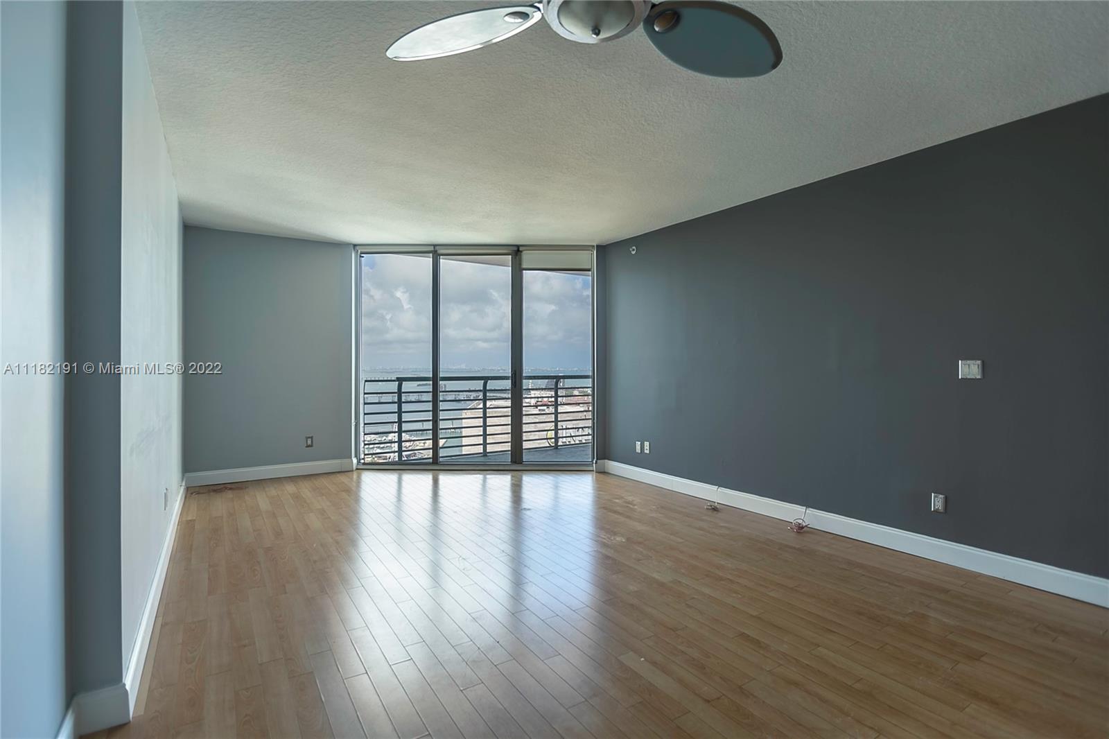 325 S Biscayne Blvd Unit: 4224