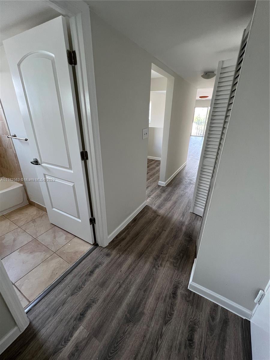 1900 Meridian Ave Unit: 407