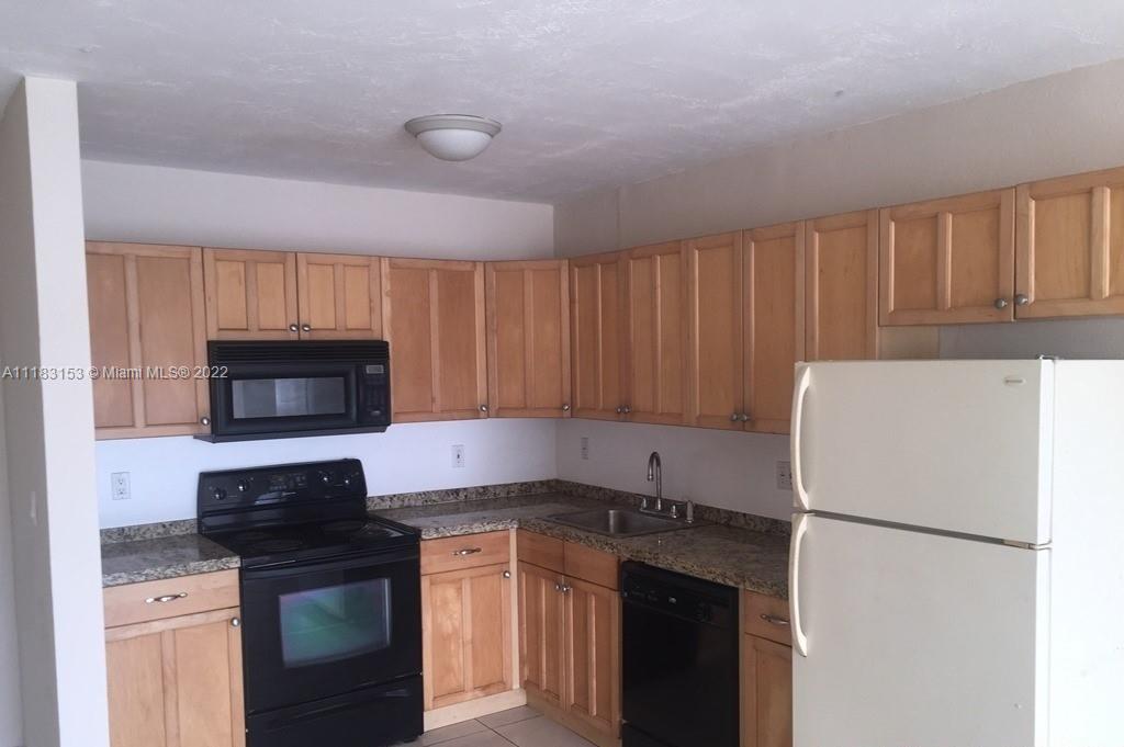 13655 NE 10th Ave Unit: 210