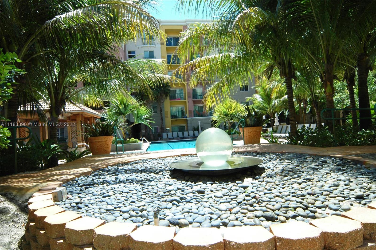 6001 SW 70th St Unit: 524
