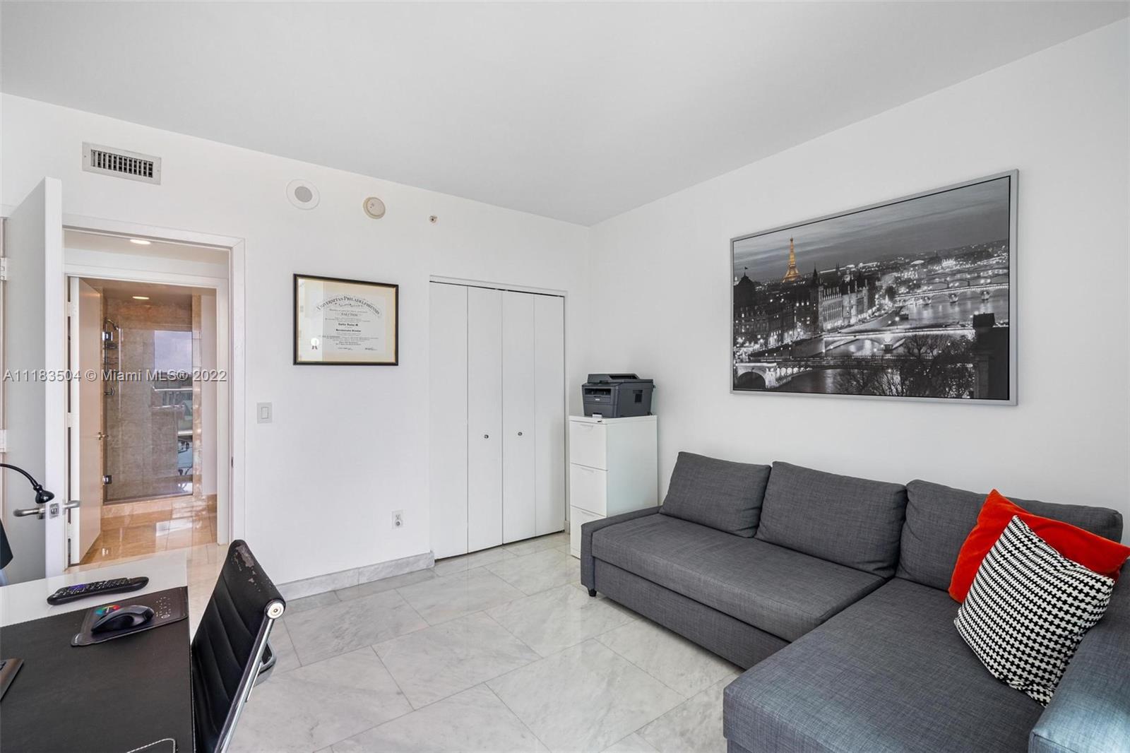 1331 Brickell Bay Dr Unit: 1208