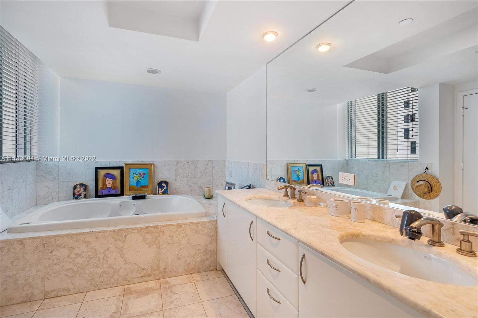 1331 Brickell Bay Dr Unit: 1208