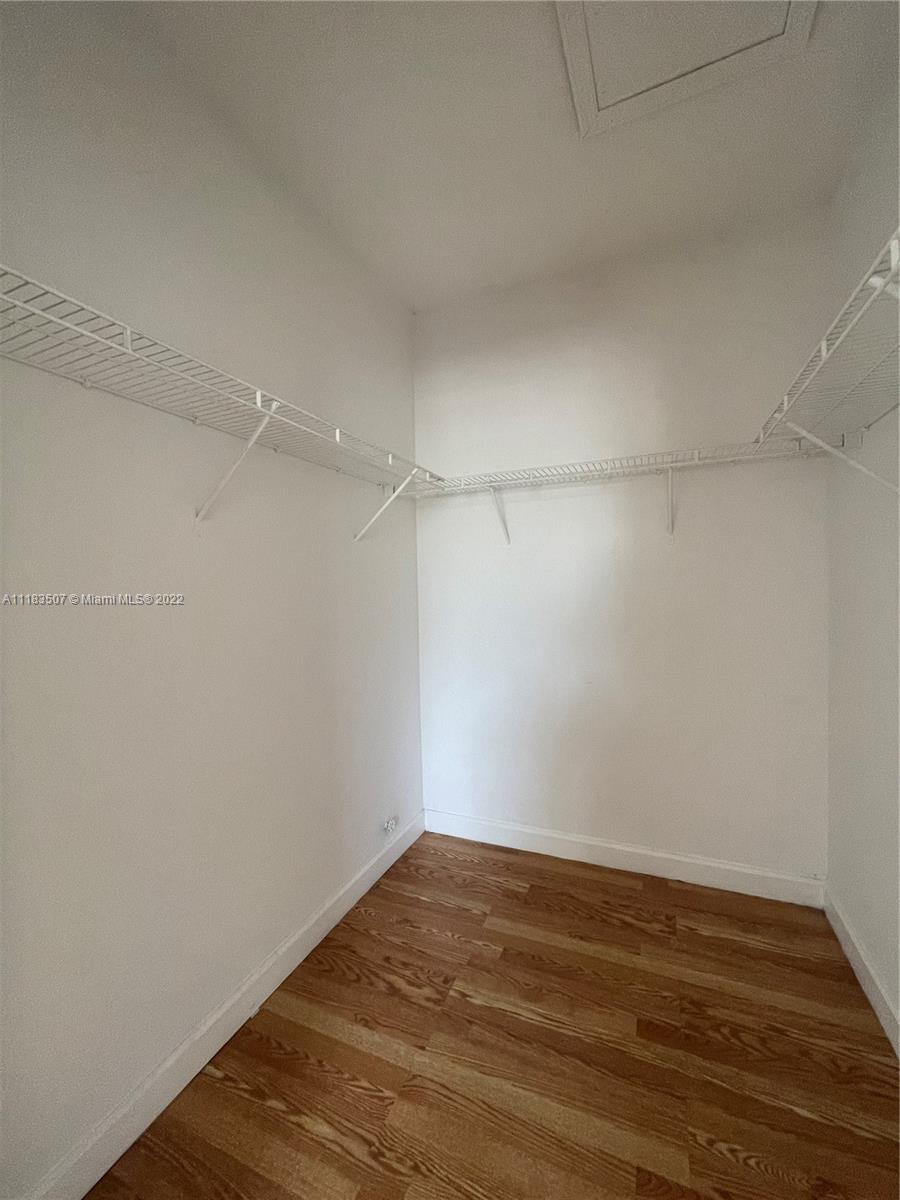 2815 SE 16th Ave Unit: 201