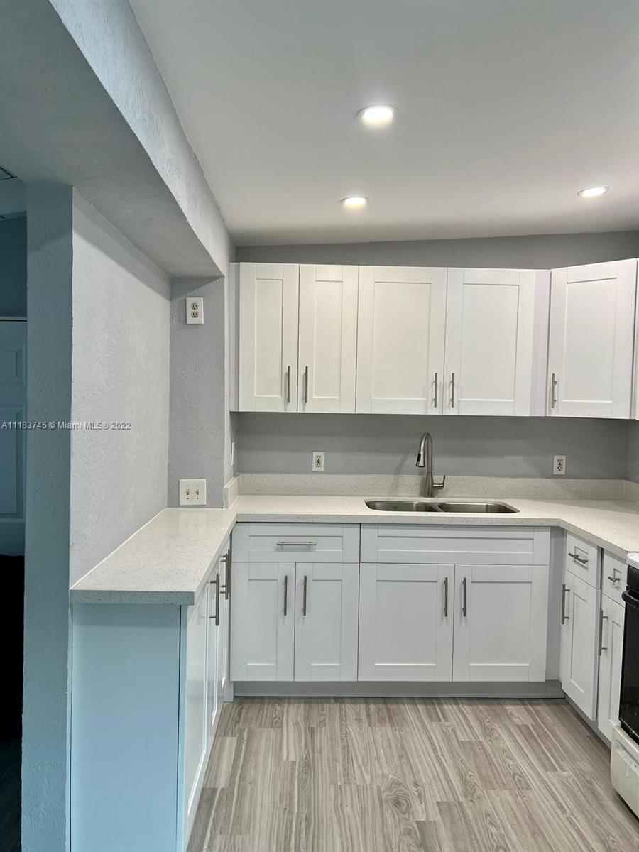 1628 NW 18th Ave