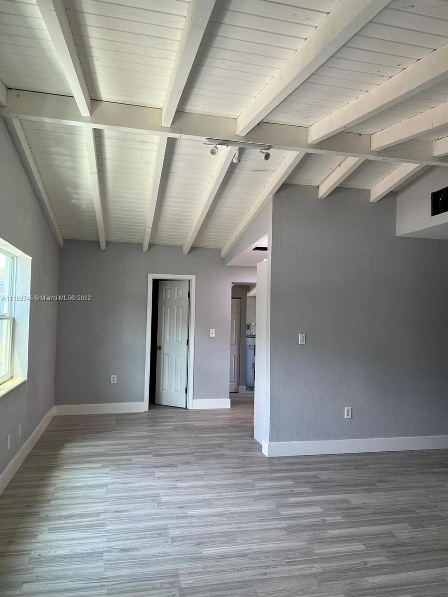 1628 NW 18th Ave