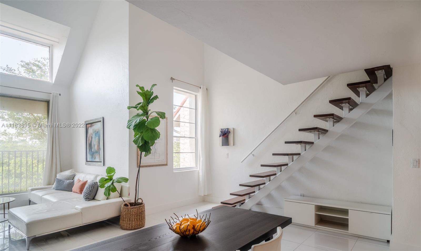 6890 N Kendall Dr Unit: B403