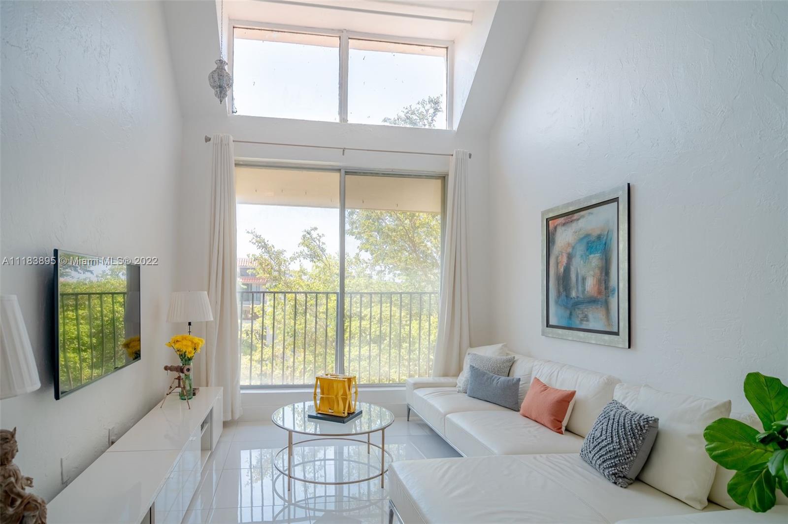 6890 N Kendall Dr Unit: B403
