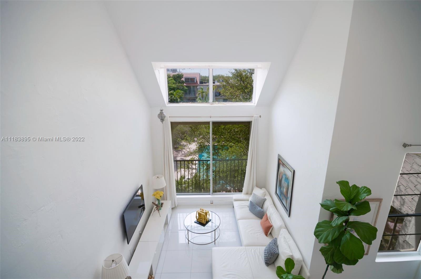 6890 N Kendall Dr Unit: B403