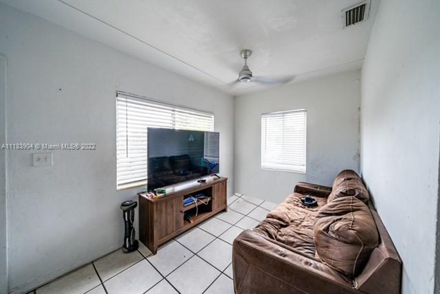 3455 NW 3 ST
