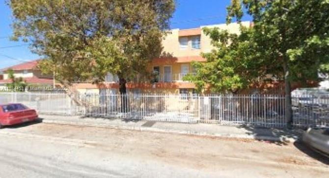 515 SW 3rd St Unit: 3