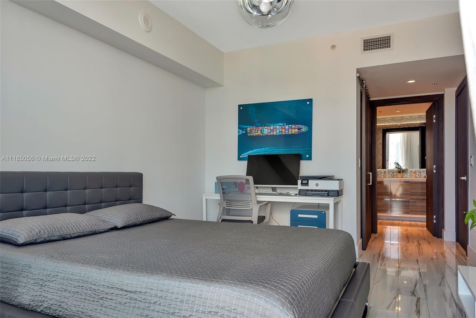 185 SW 7th St Unit: 1609