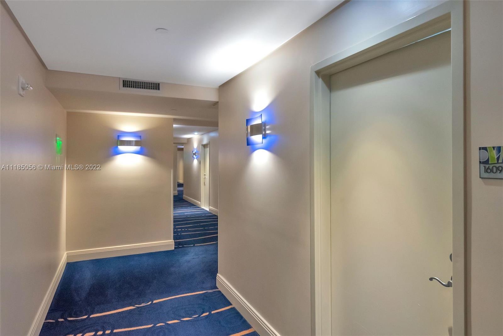 185 SW 7th St Unit: 1609