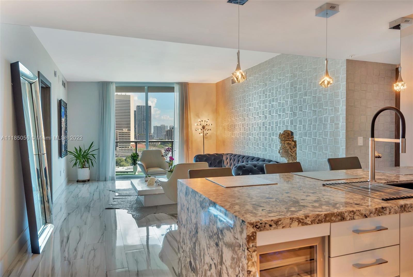 185 SW 7th St Unit: 1609