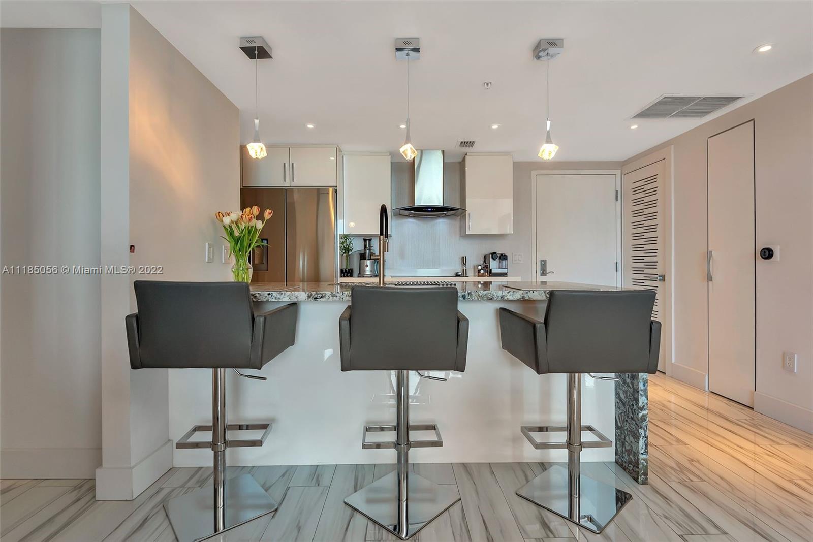 185 SW 7th St Unit: 1609