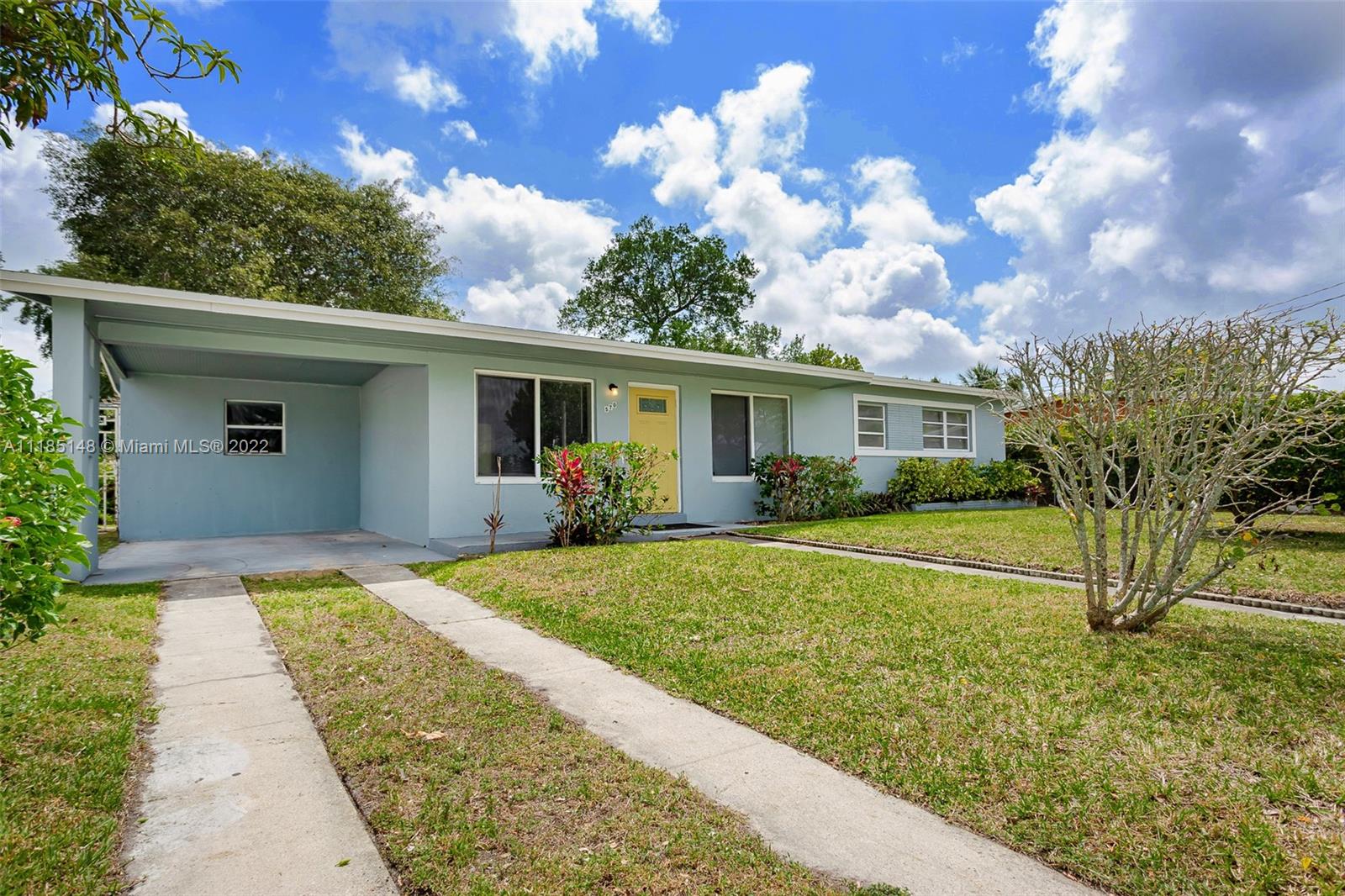 570 NW 33rd Ave