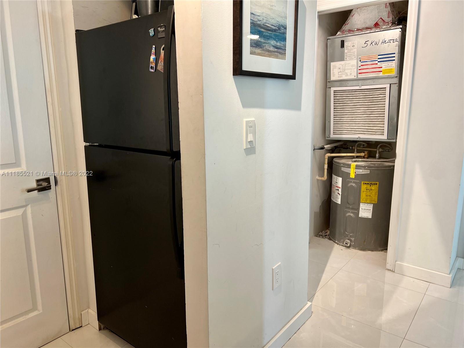 9172 Collins Ave Unit: 15