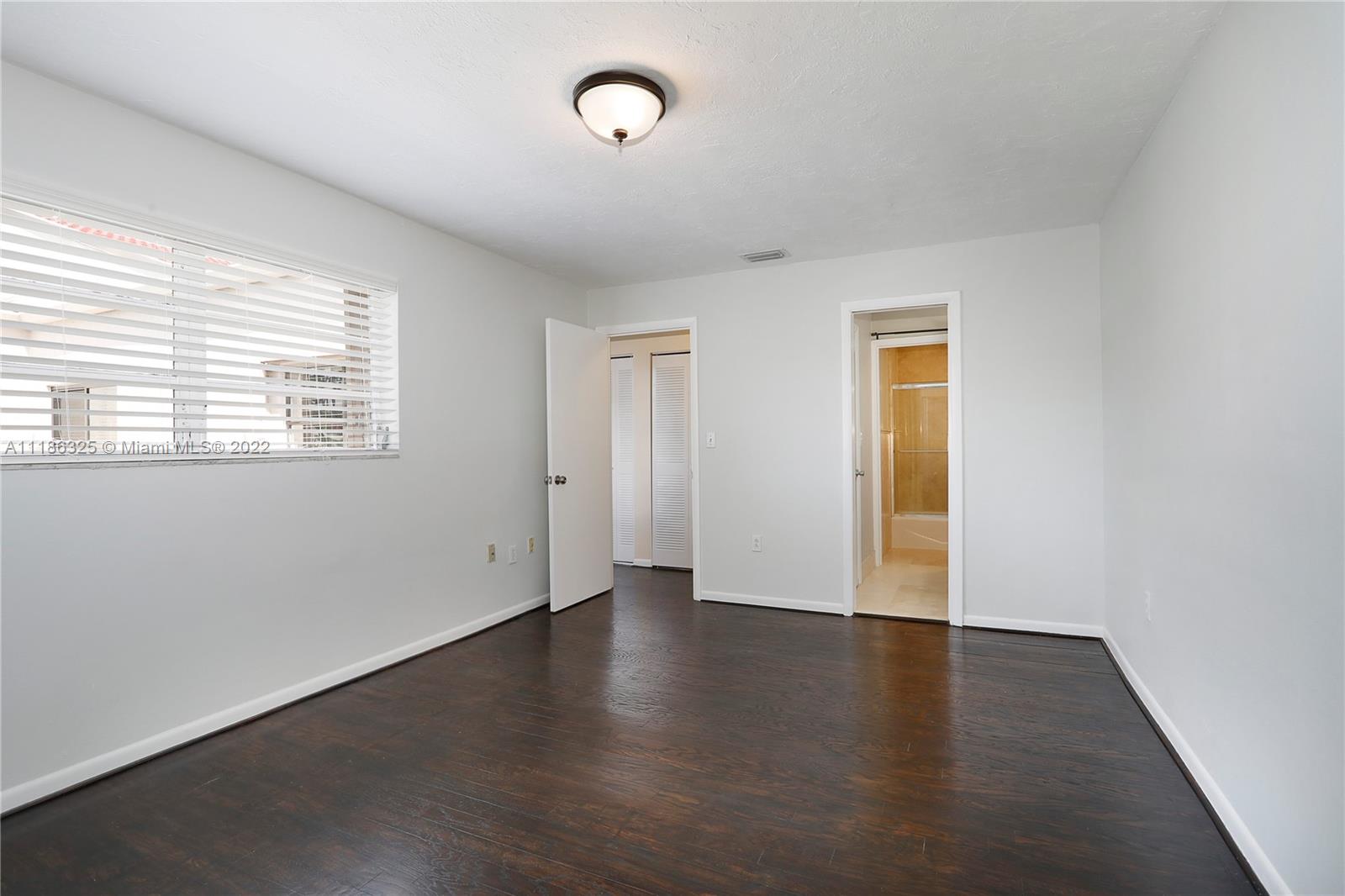4700 SW 67th Ave Unit: P6