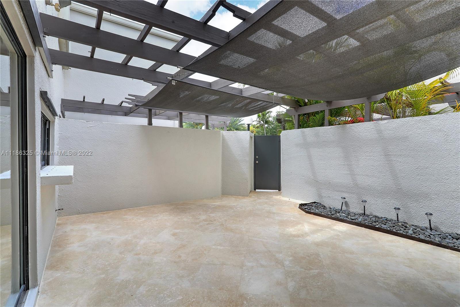 4700 SW 67th Ave Unit: P6