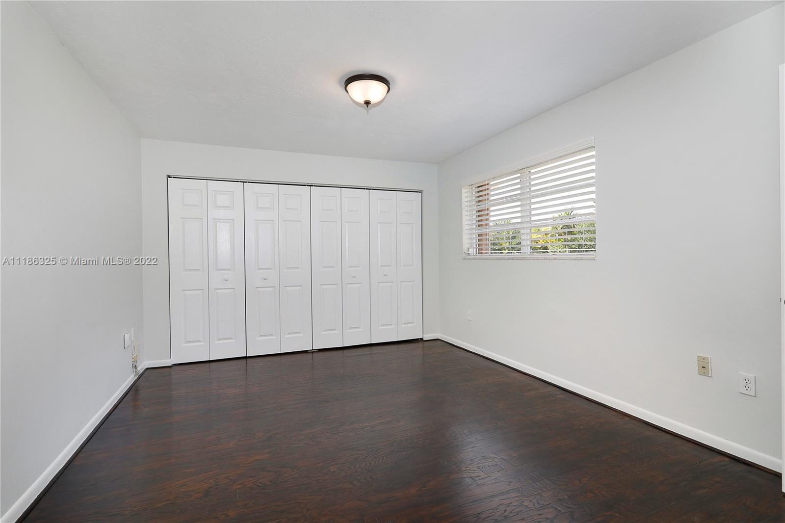 4700 SW 67th Ave Unit: P6